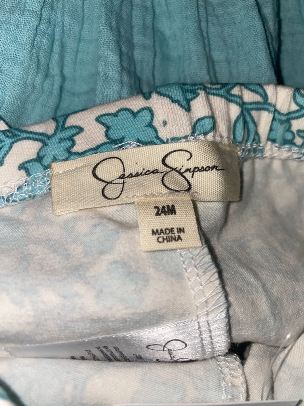 Jessica Simpson Set - Picture 3 of 4